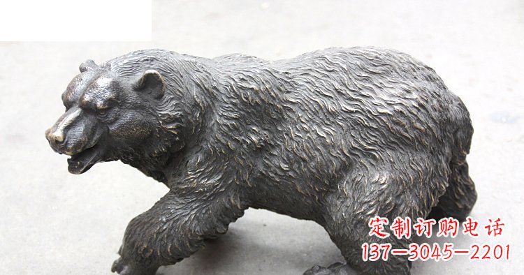 四川以玻璃钢制作的北极熊雕塑