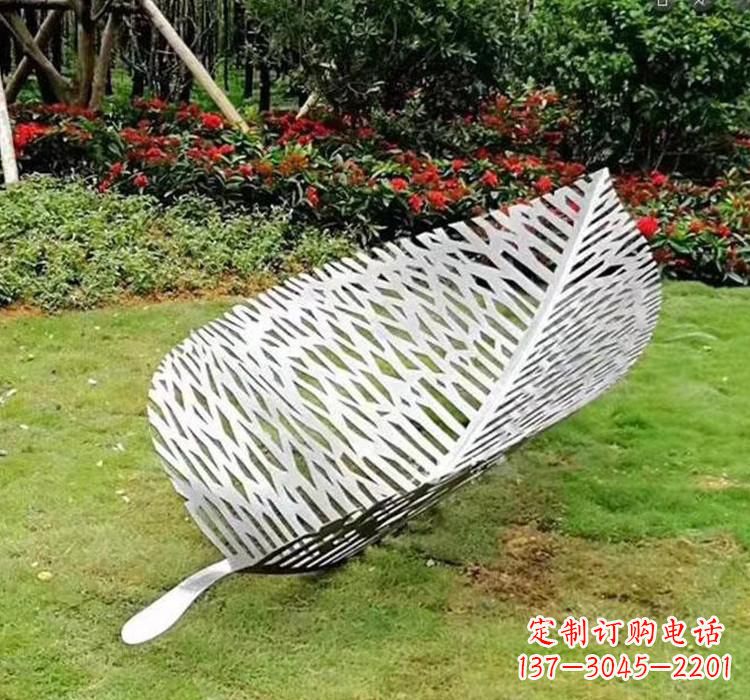 四川不锈钢树叶雕塑艺术与美的结合