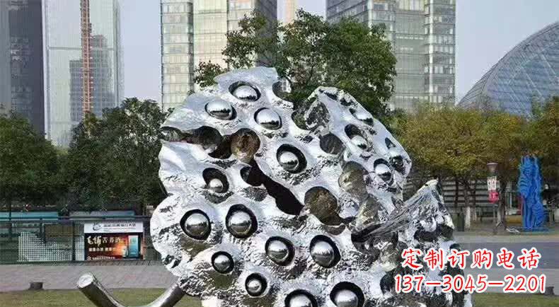 四川不锈钢城市的莲蓬雕塑