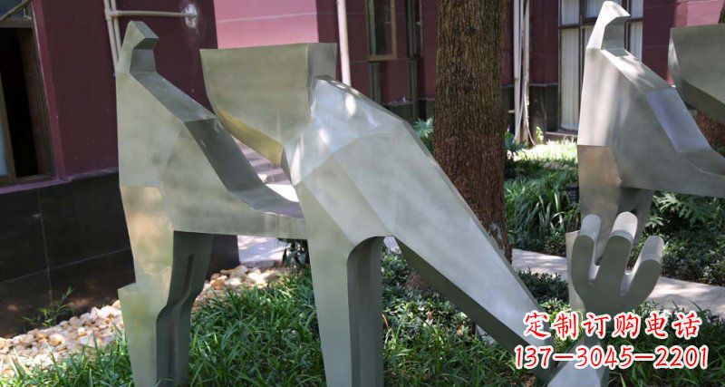 四川精美的不锈钢梅花鹿雕塑