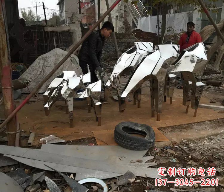 四川不锈钢动物雕塑精美外形,经久耐用