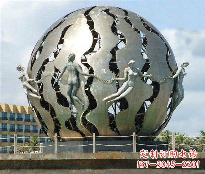 四川不锈钢地球雕塑一座精致而又充满着力量的艺术作品