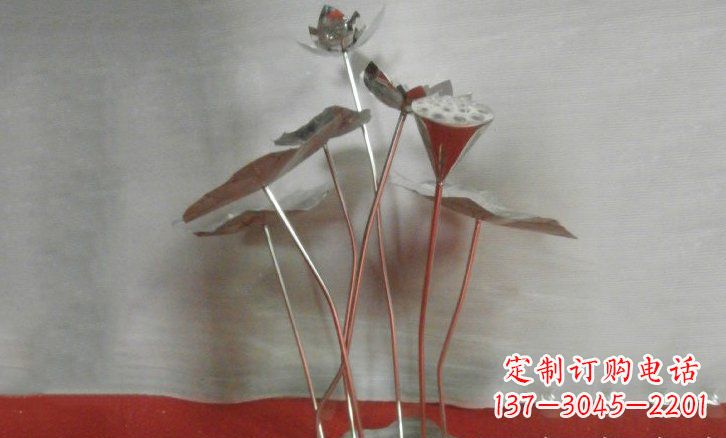 四川不锈钢锻造的荷叶雕塑