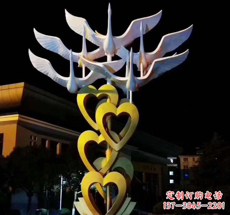 四川不锈钢大雁雕塑象征着自由的翱翔