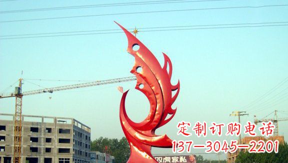 四川凤凰城市的不锈钢雕塑