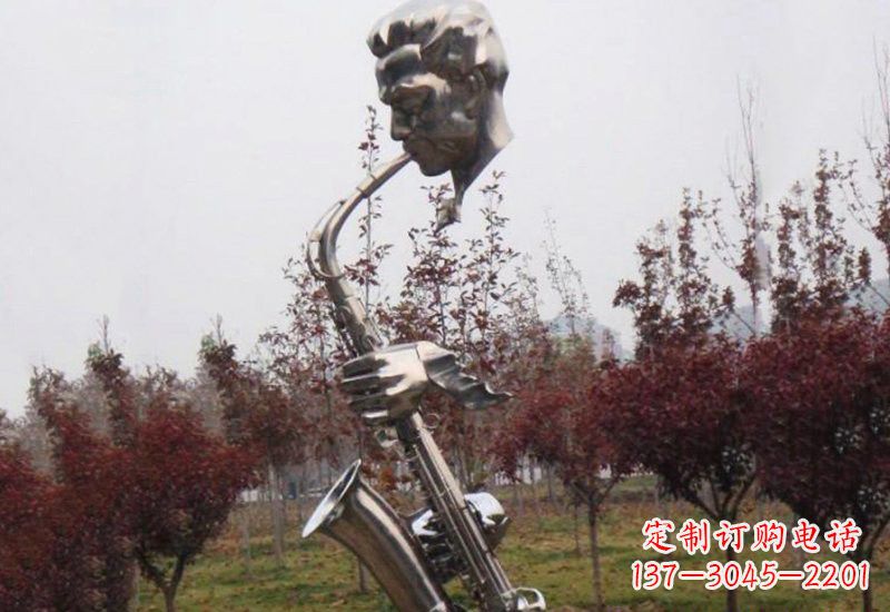 四川不锈钢萨克斯雕塑艺术与音乐的结合