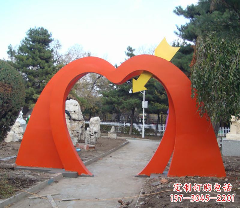 四川不锈钢拱门雕塑给空间增添灵动之美
