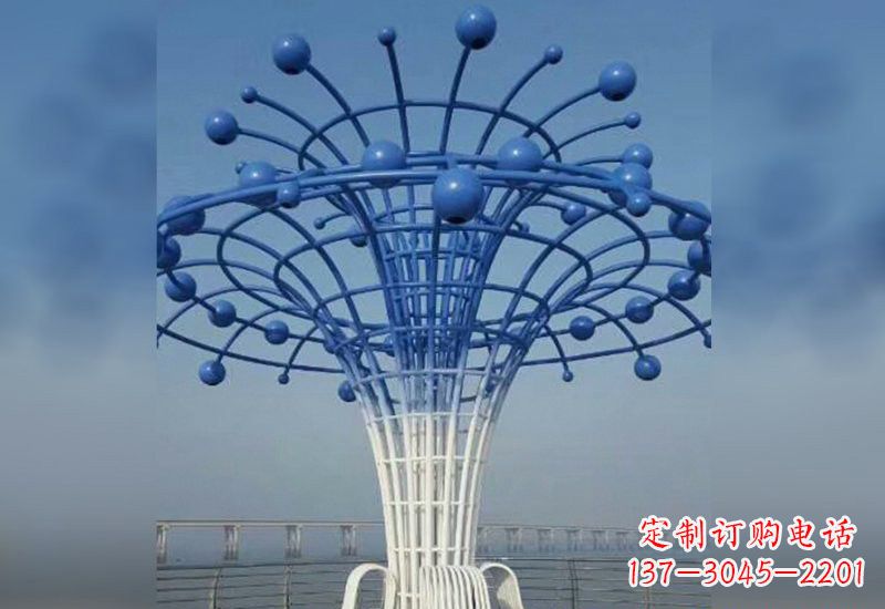 四川不锈钢广场上的喷泉雕塑