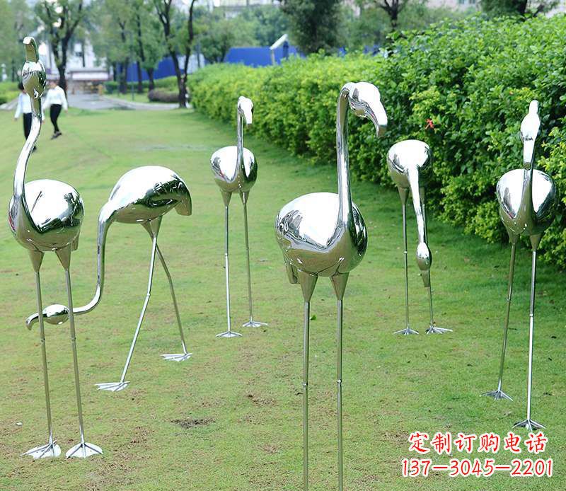 四川不锈钢火烈鸟雕塑美丽的艺术杰作