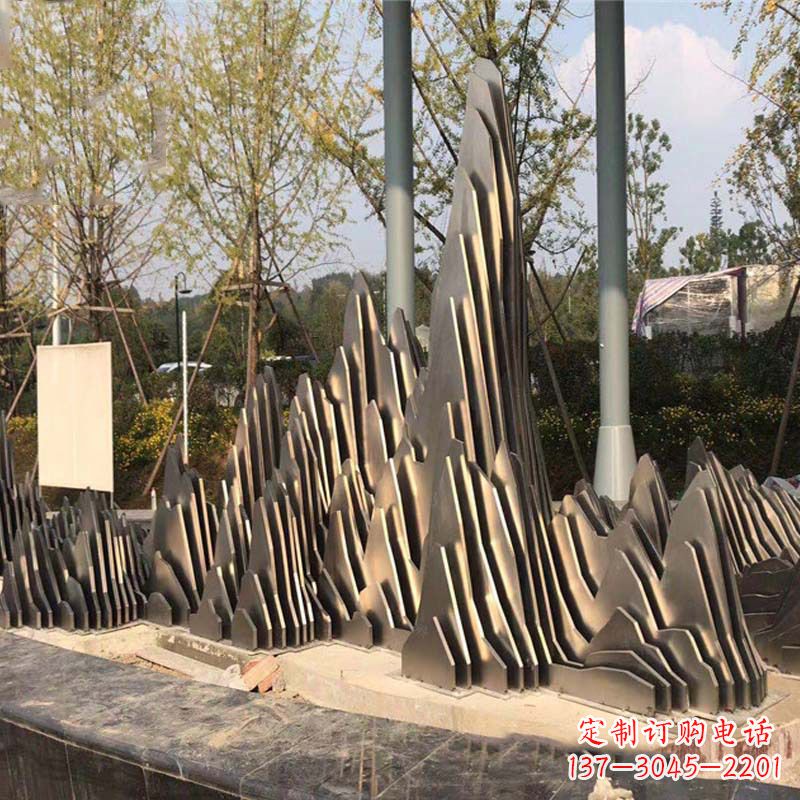 四川不锈钢假山雕塑艺术与环境的完美结合