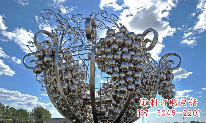 四川不锈钢葡萄雕塑精致美观、经久耐用