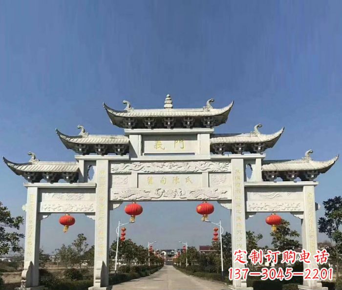 四川传承百年，村口牌楼雕塑的历史