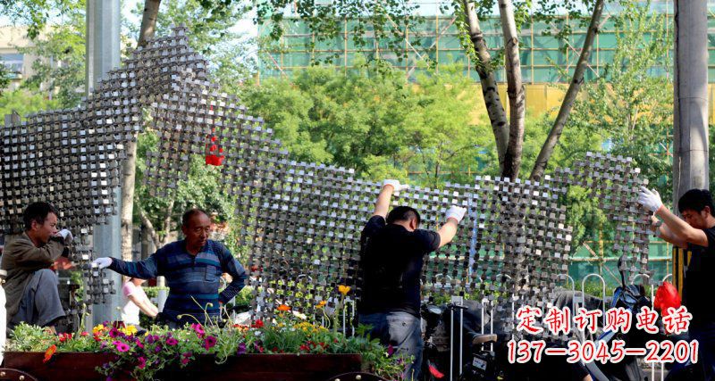 四川中领雕塑 - 动物抽象不锈钢雕塑