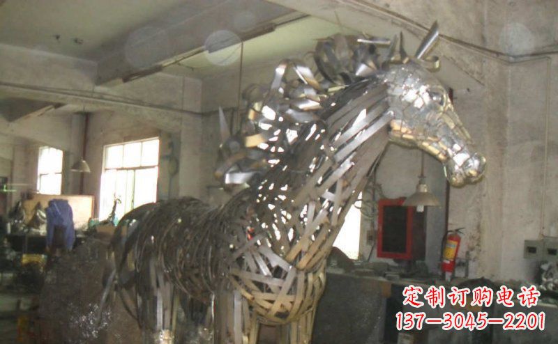 四川不锈钢抽象马动物雕塑