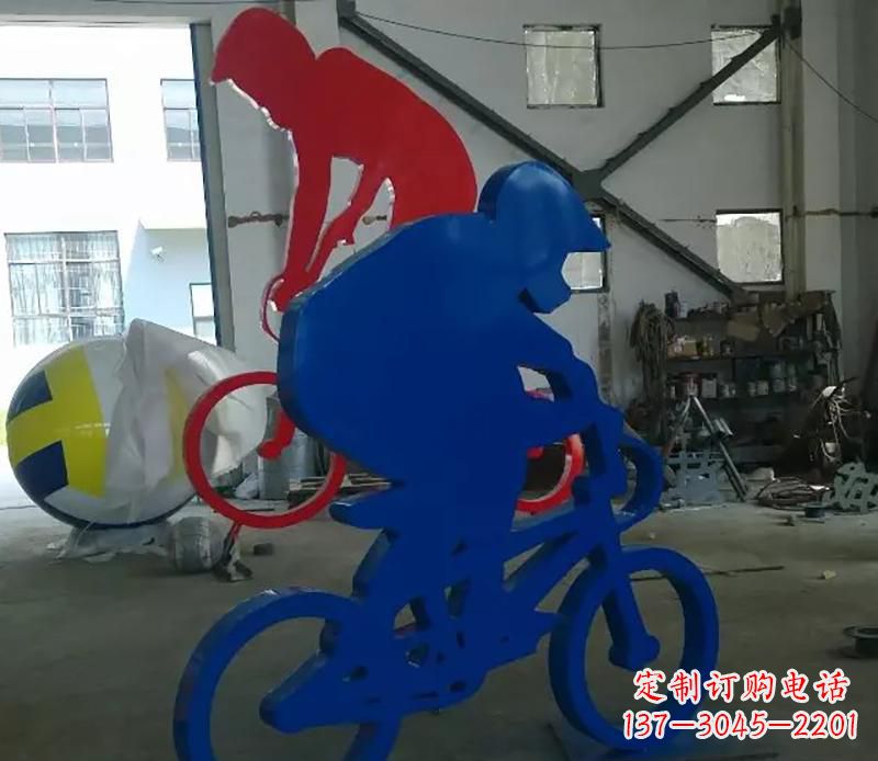 四川公园不锈钢骑自行车运动人物雕塑