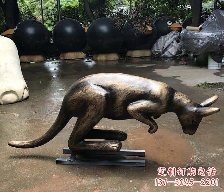 四川公园袋鼠动物铜雕