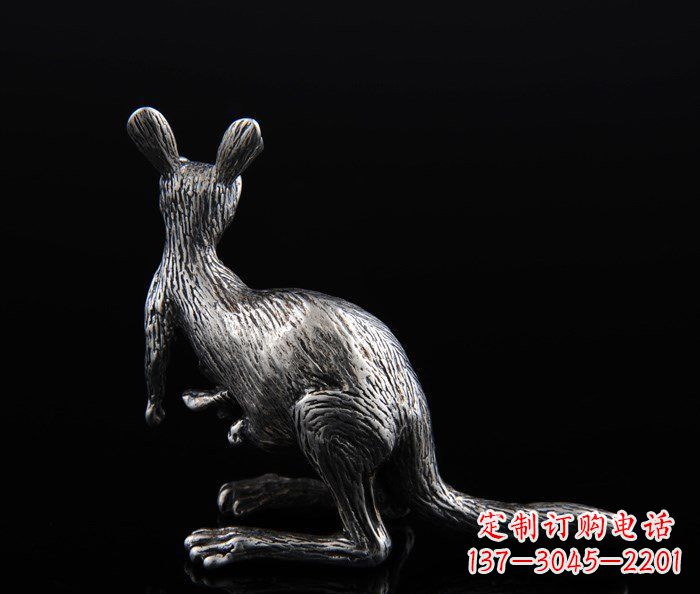 四川公园袋鼠动物铜雕 (2)
