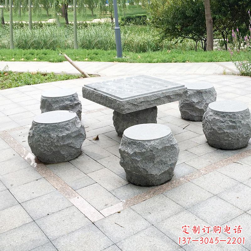 四川新题目“古典风格石桌凳雕塑”