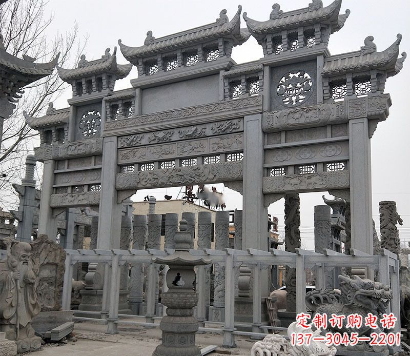 四川京中领雕塑：牌坊石雕定制