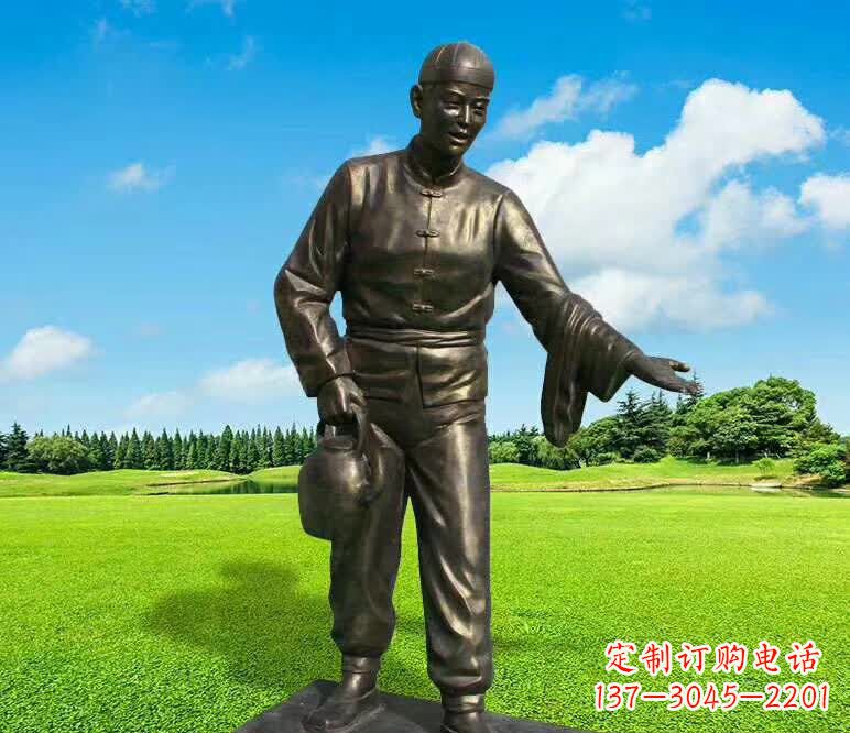 四川铜雕店小二人物雕塑1