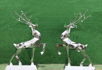 四川梅花鹿雕塑-公园两只不锈钢镜面梅花鹿雕塑