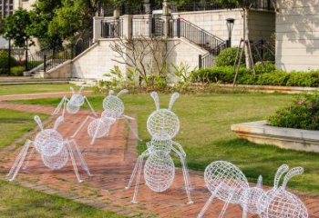四川蚂蚁雕塑-户外公园大型不锈钢镂空蚂蚁雕塑